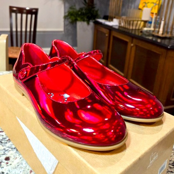 Christian Louboutin Other - NEW Christian Louboutin Melodie Chick Patent Leather Flat Size 35EU